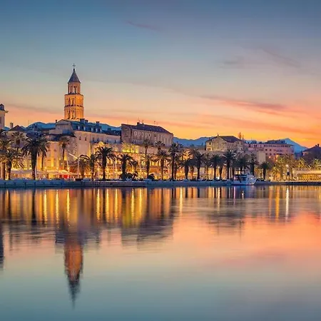 Apartment Davor - In Centre Split